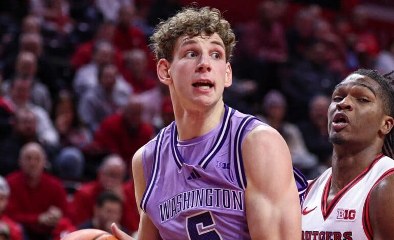 Create a 10-word scroll-stopping headline for: Hornets double-dip in frontcourt in new mock draft raising big questions | Vibe NC