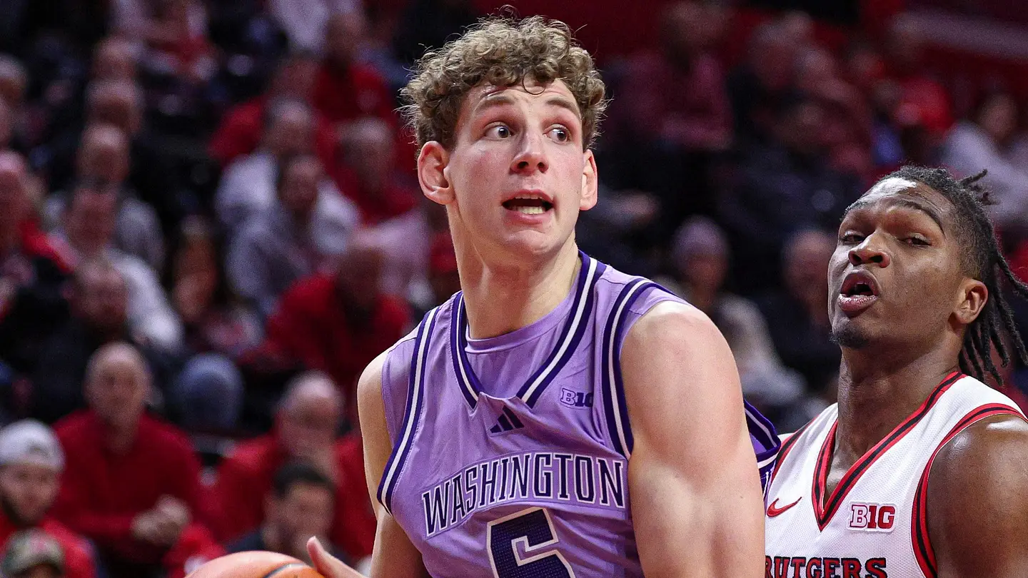 Create a 10-word scroll-stopping headline for: Hornets double-dip in frontcourt in new mock draft raising big questions | Vibe NC