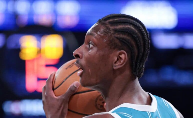 Create a 10-word scroll-stopping headline for: Hornets dealt untimely injury news on the brink of playoff berth | Vibe NC