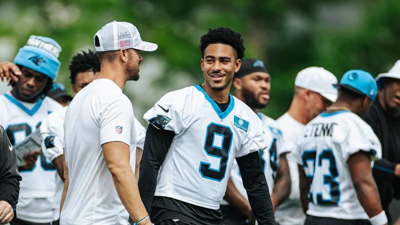 Create a 10-word scroll-stopping headline for: NFL announces 2026 offseason dates; Rookies begin May 8 | Vibe NC