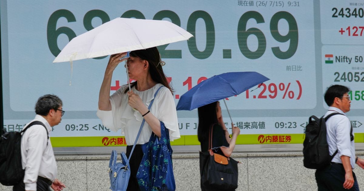 Here are a few options, aiming for impact and within 10 words:

AI Stocks Sink: Tokyo Plunges 5%, Dragging World Markets.
Global Shockwave: AI Stocks Collapse, Asia Sinks 5%.
AI Crash! Tokyo Down 5% as World Markets Fall.
Tokyo Plunges 5%! AI Stocks Drag Global Markets Lower.
Red Alert: AI Stocks Tank, Asia Sinks, World Markets Wobble.
 | Vibe NC