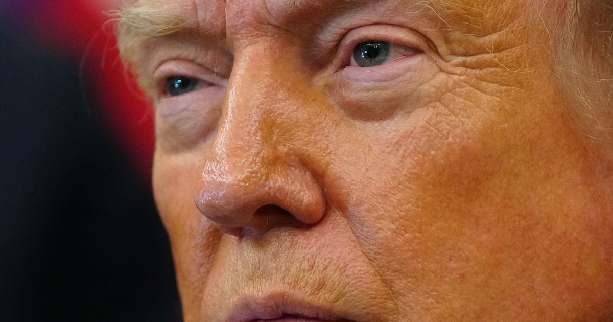 Here are a few options for a 10-word scroll-stopping headline:

Trump’s Face on $1 Coin for Nation’s 250th Birthday!
SHOCK: Trump’s Face Adorns New $1 Coin for 250th.
America’s 250th: Trump’s Face on New Dollar Coin!
Controversial $1 Coin Features Trump for America’s 250th Birthday.
Mint Unveils Trump Dollar Coin for America’s 250th Jubilee.
 | Vibe NC